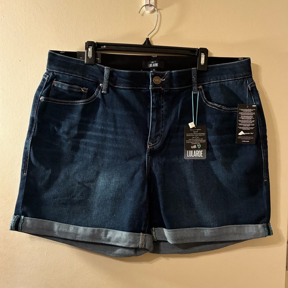 NWT LuLaRoe Boyfriend Cuffed Jeans Shorts Dark Blue Denim Stretch 36